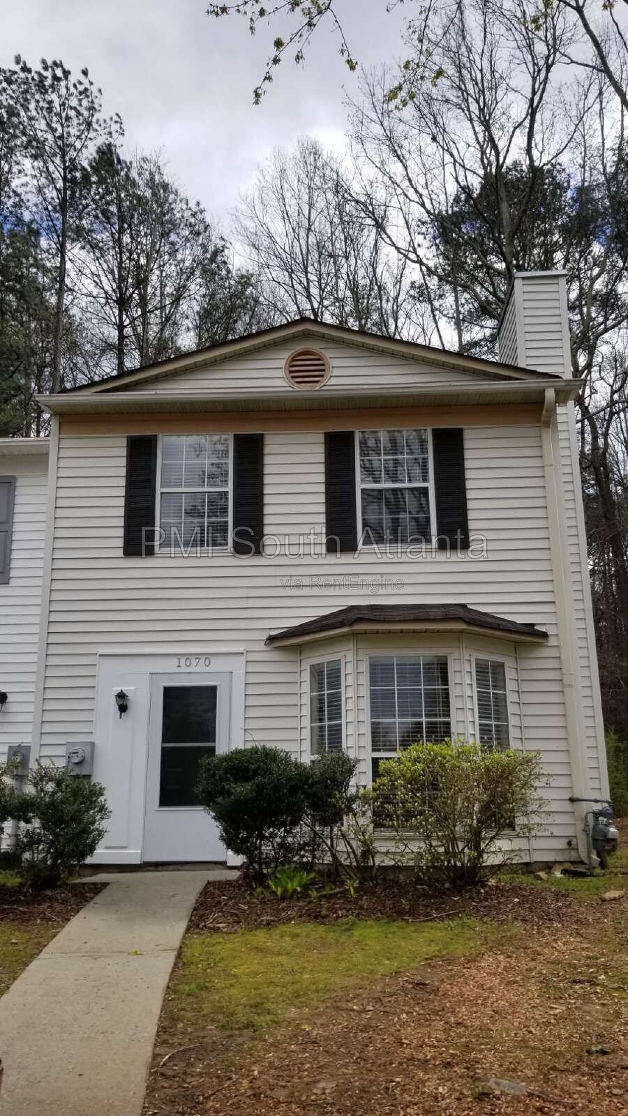 Well-Maintained 2BR/2.5BA End-Unit Townhome in Smyrna – $1,700/mo property image