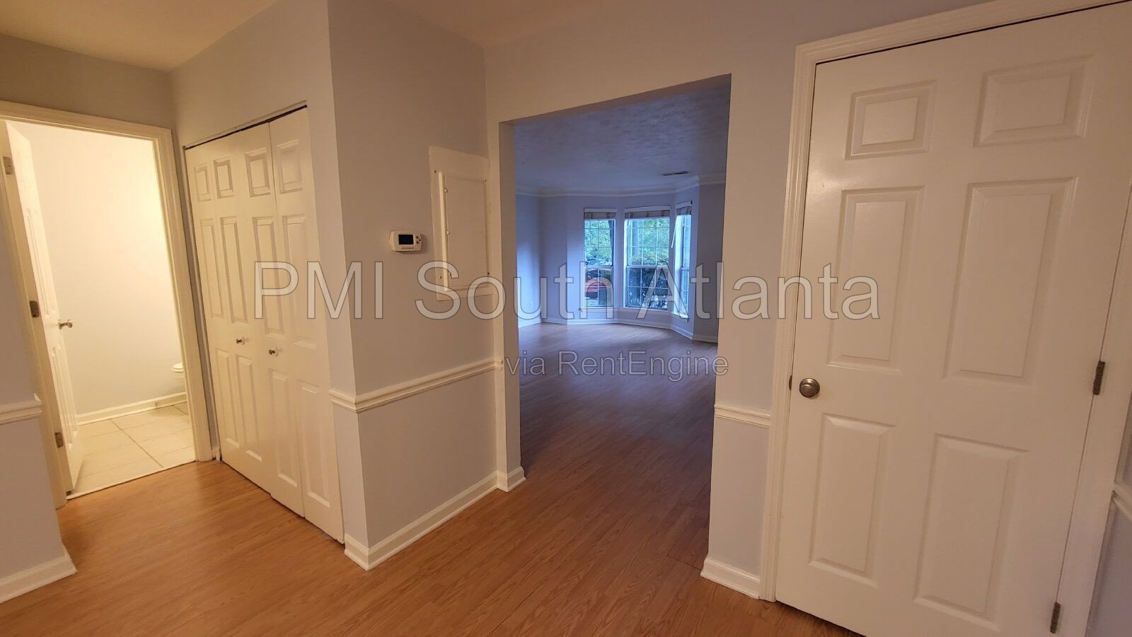 Well-Maintained 2BR/2.5BA End-Unit Townhome in Smyrna – $1,700/mo property image