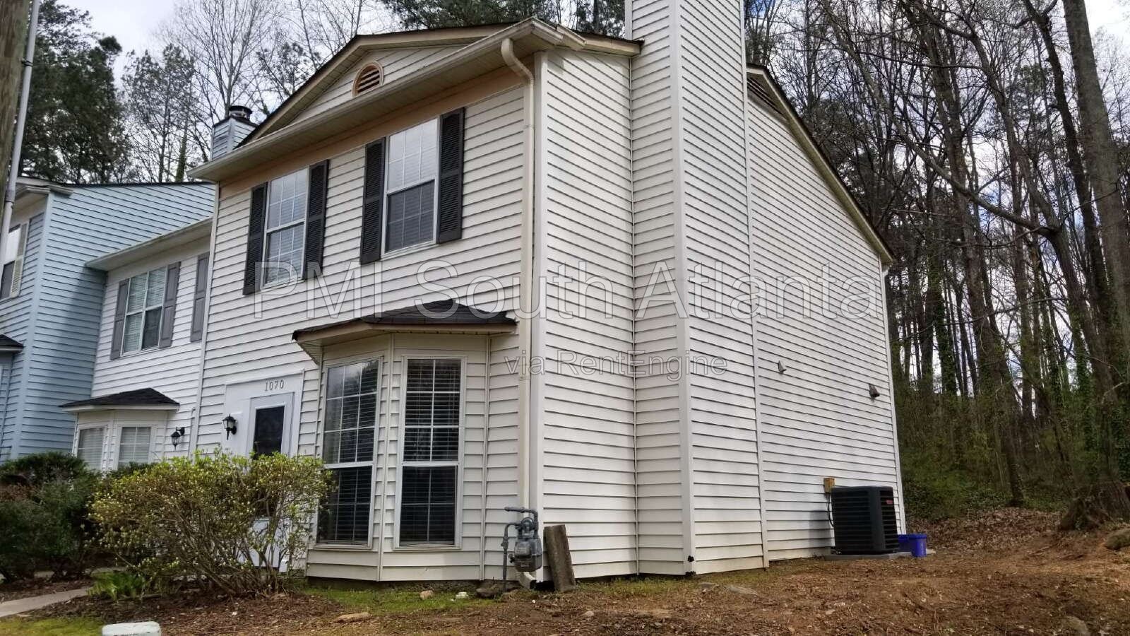 Well-Maintained 2BR/2.5BA End-Unit Townhome in Smyrna – $1,700/mo property image