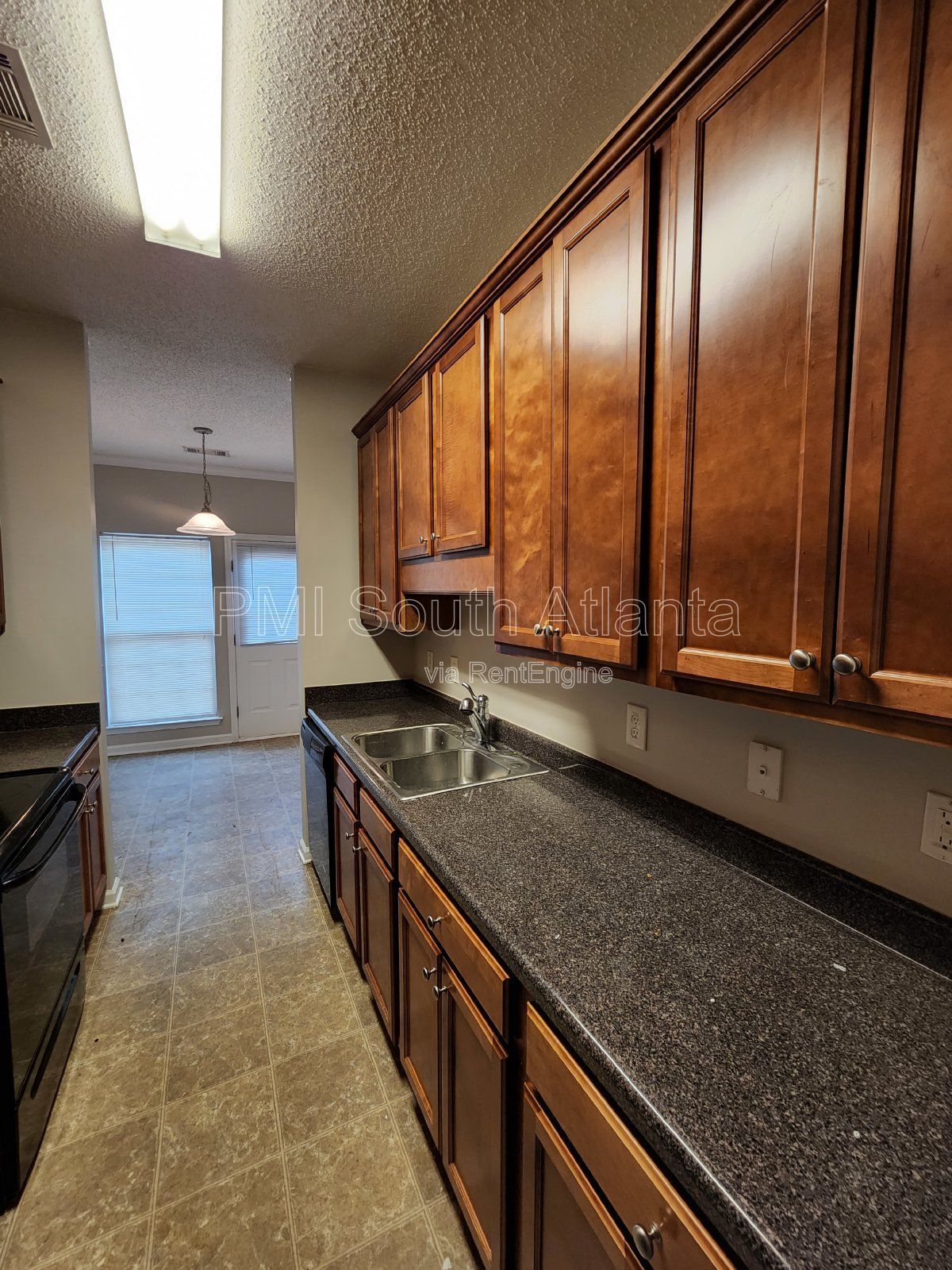 Spacious 2BR/2.5BA Townhome with Bonus Room in Riverdale – $1,350/mo property image