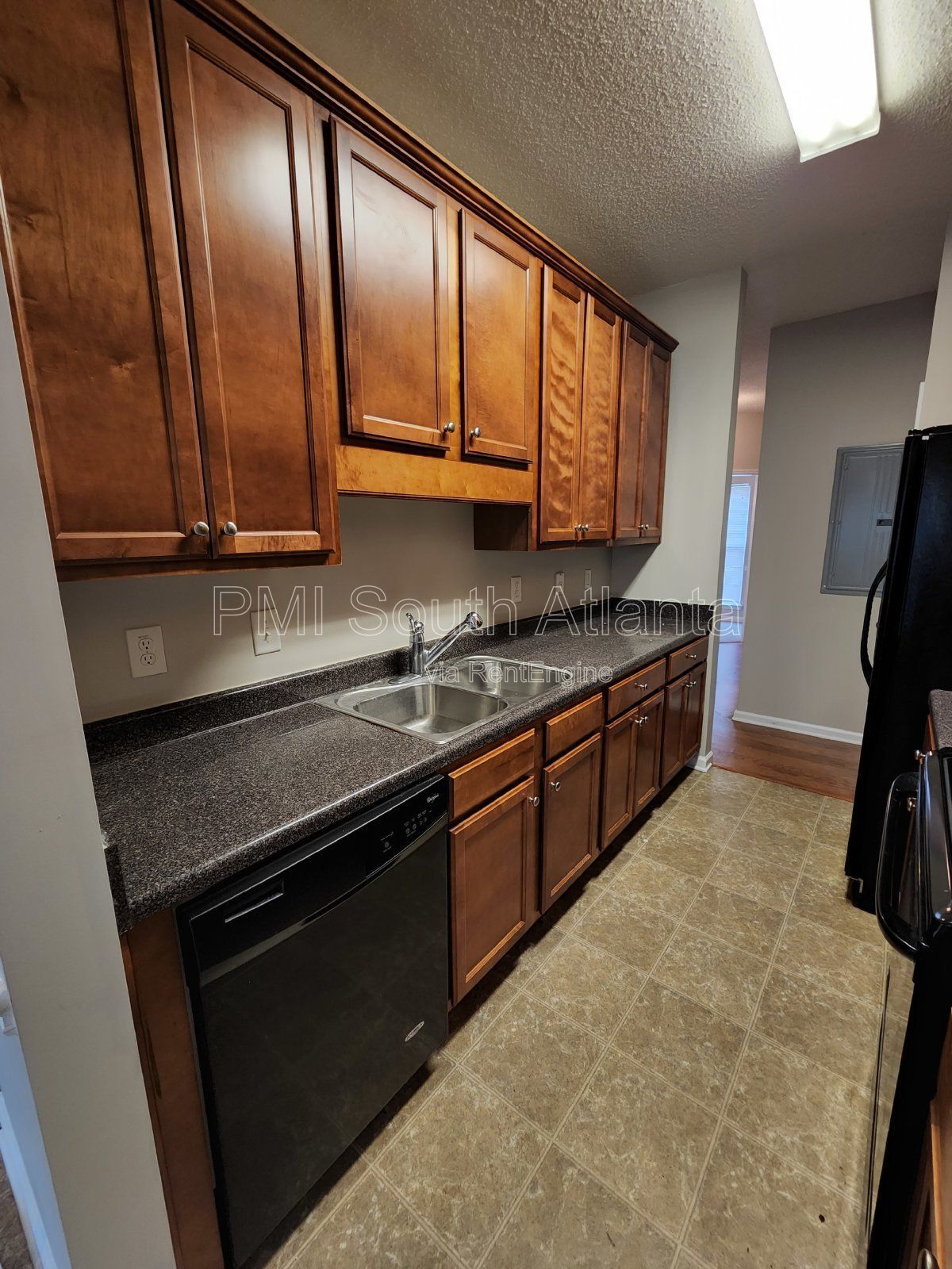 Spacious 2BR/2.5BA Townhome with Bonus Room in Riverdale – $1,350/mo property image