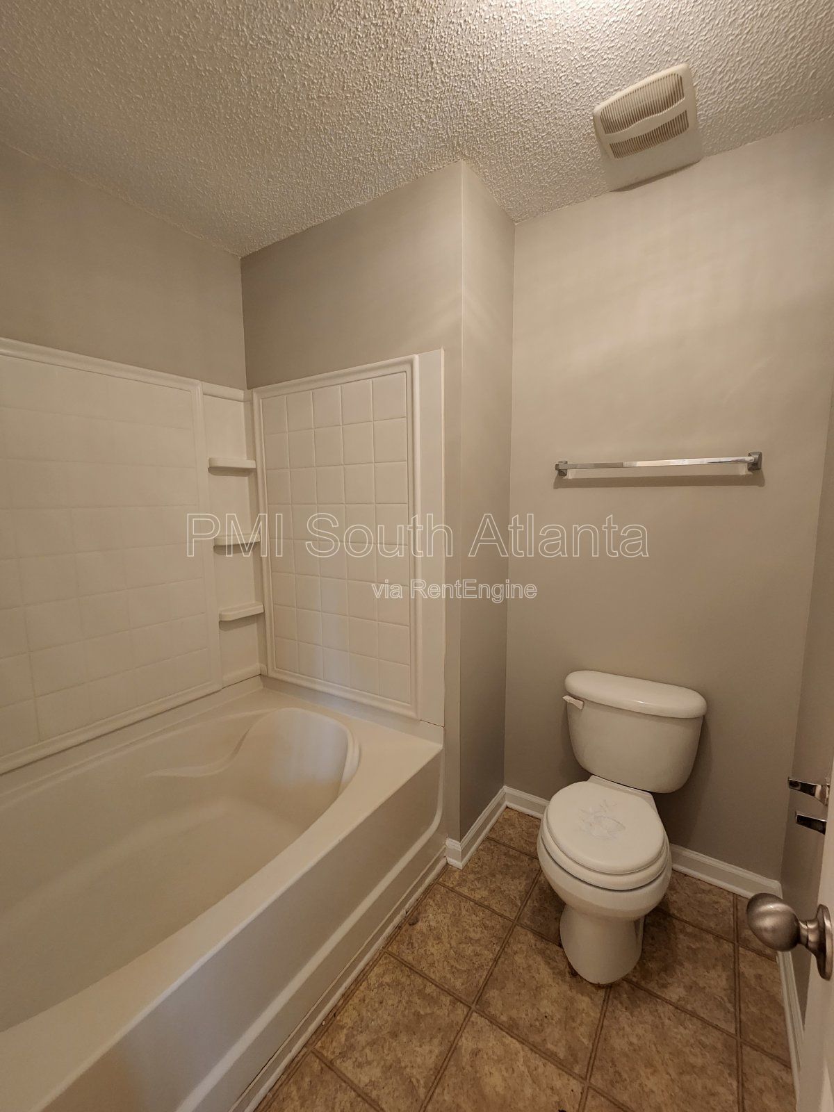 Spacious 2BR/2.5BA Townhome with Bonus Room in Riverdale – $1,350/mo property image