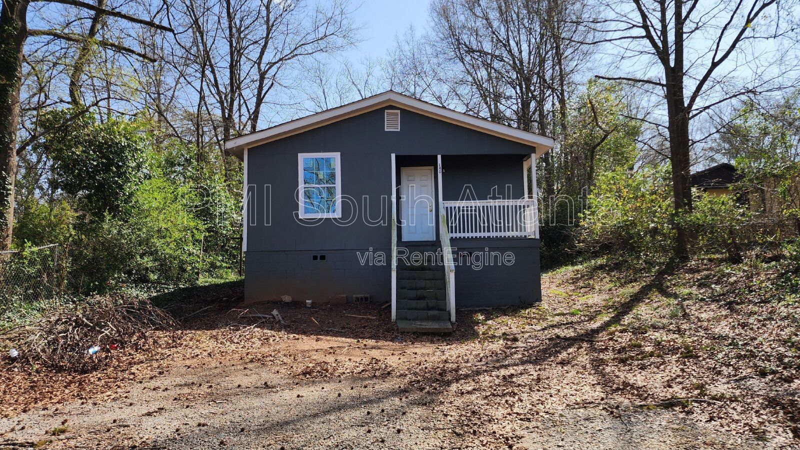 Cozy 2-Bedroom Step-Up Ranch in Griffin – Affordable & Convenient Living! property image