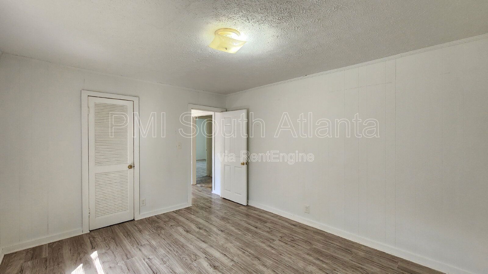 Cozy 2-Bedroom Step-Up Ranch in Griffin – Affordable & Convenient Living! property image