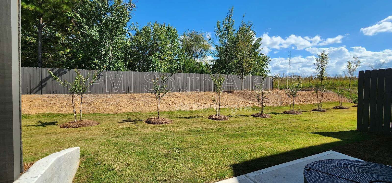 Modern Luxury Townhome – 3BR/2.5BA, Garage, Patio, $2,200/mo – McDonough, GA property image