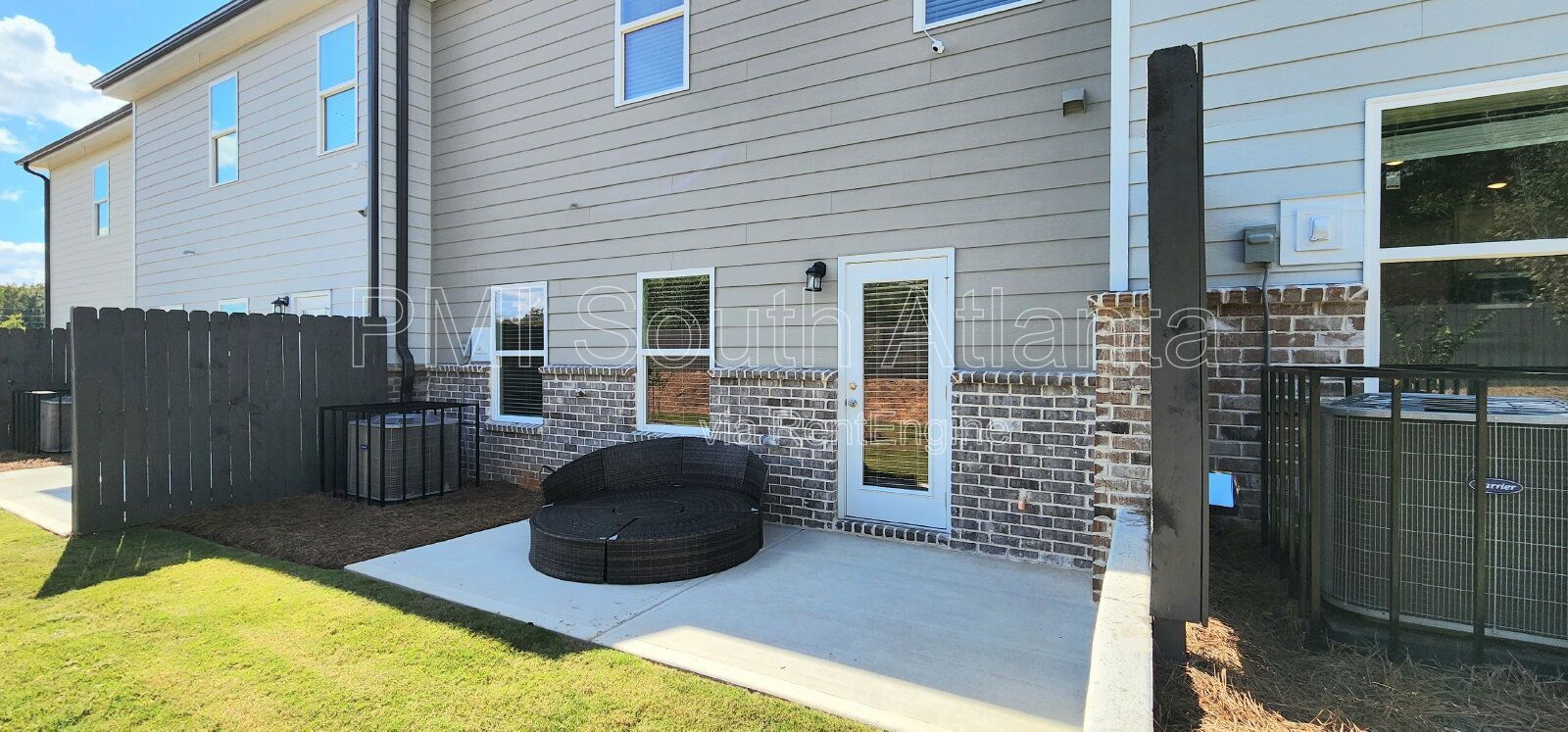Modern Luxury Townhome – 3BR/2.5BA, Garage, Patio, $2,200/mo – McDonough, GA property image