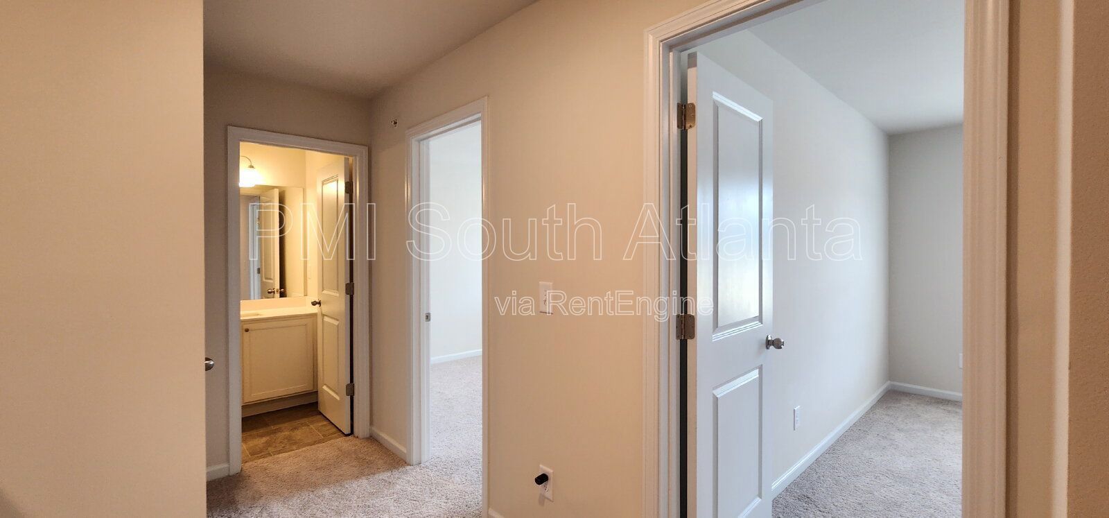 Modern Luxury Townhome – 3BR/2.5BA, Garage, Patio, $2,200/mo – McDonough, GA property image