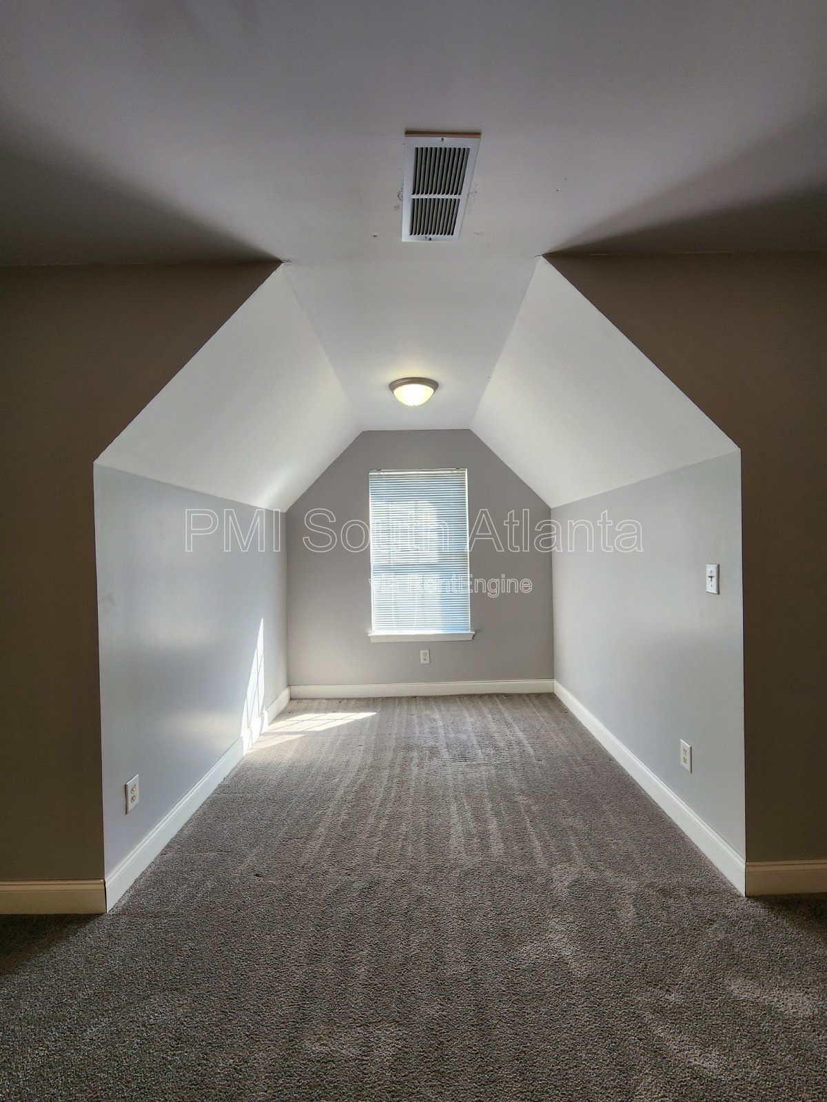 Spacious 4BR Fairburn Home w/ Oversized Master Suite, 2-Car Garage & Pet-Friendly Living – $2,200/mo! property image