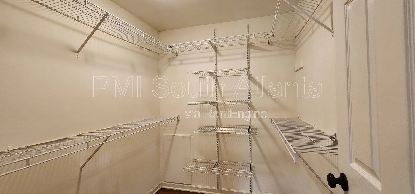 Marietta 4BR/3.5BA with Two Owner Suites – Brand-New Luxe Ensuite | $3,700/mo | Huge Backyard, Pet Friendly, Professionally Managed property image