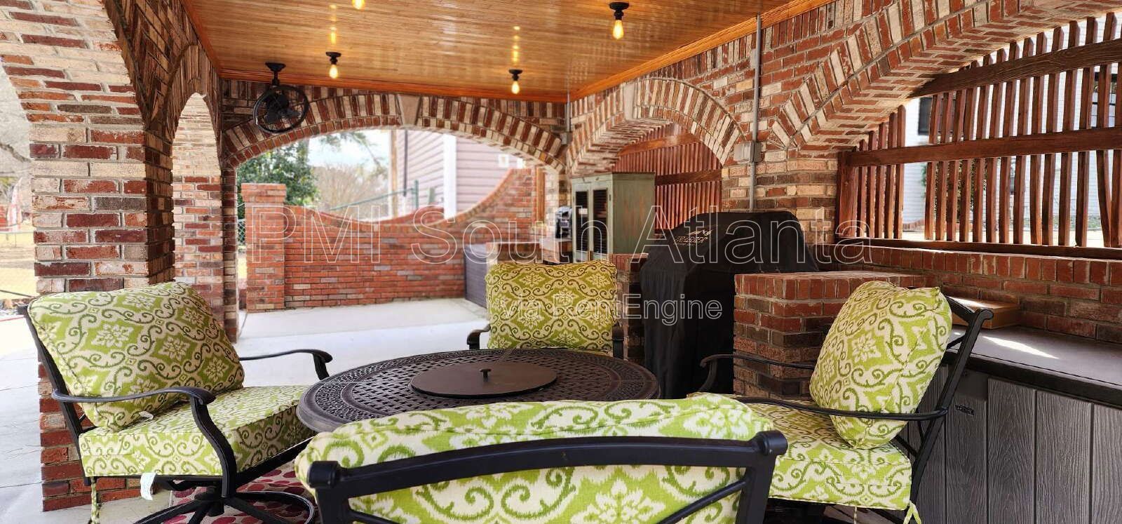 4-Bedroom, 2.5-Bathroom Ranch with Pool in Stockbridge! property image