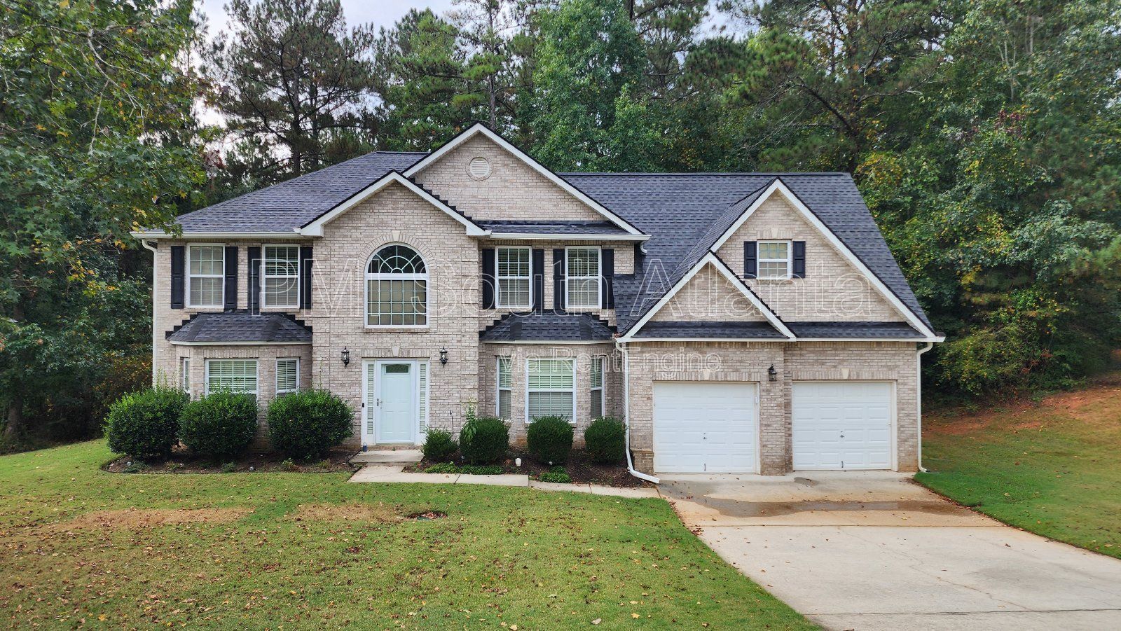 Spacious 5-Bedroom Rental with Modern Upgrades and Prime Location! property image