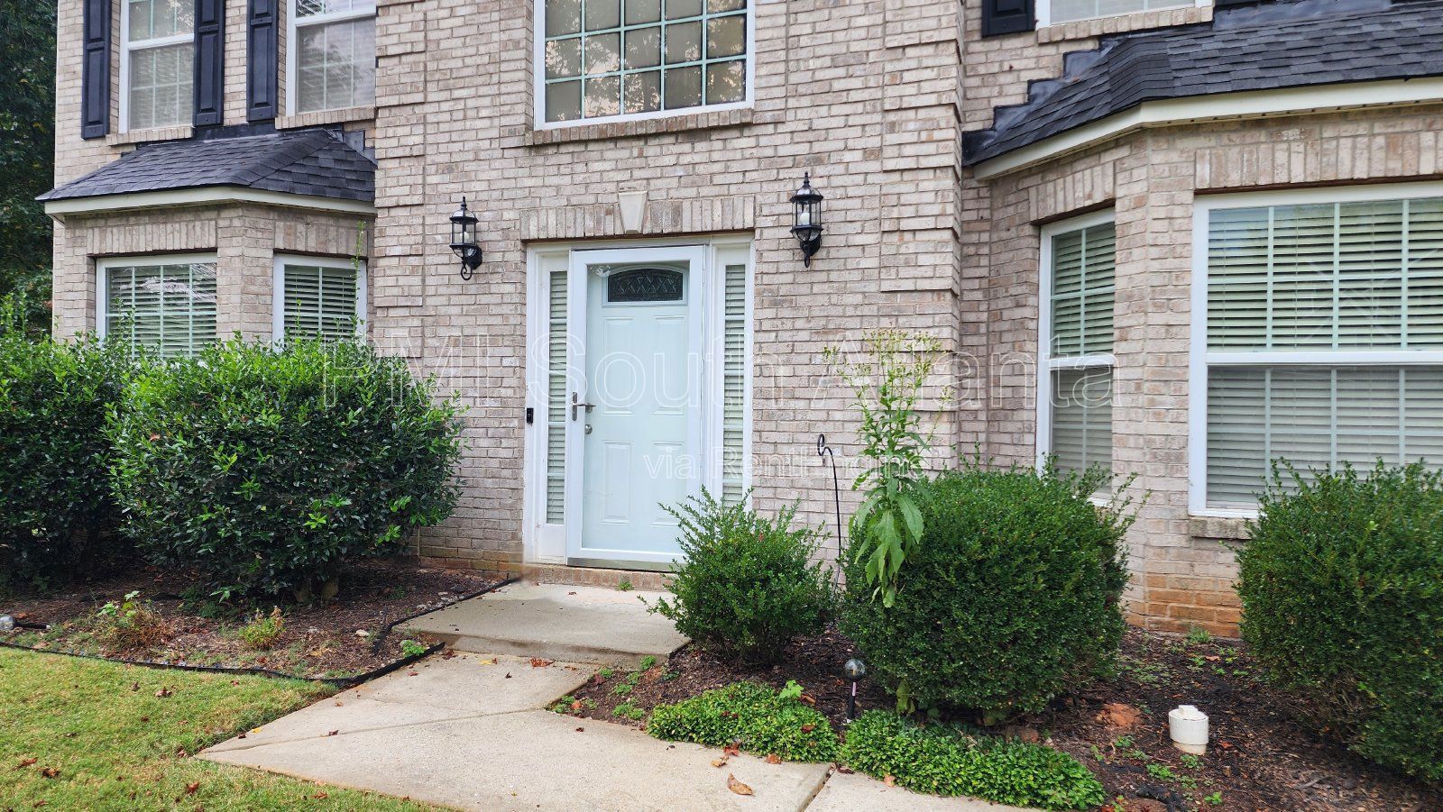 Spacious 5-Bedroom Rental with Modern Upgrades and Prime Location! property image