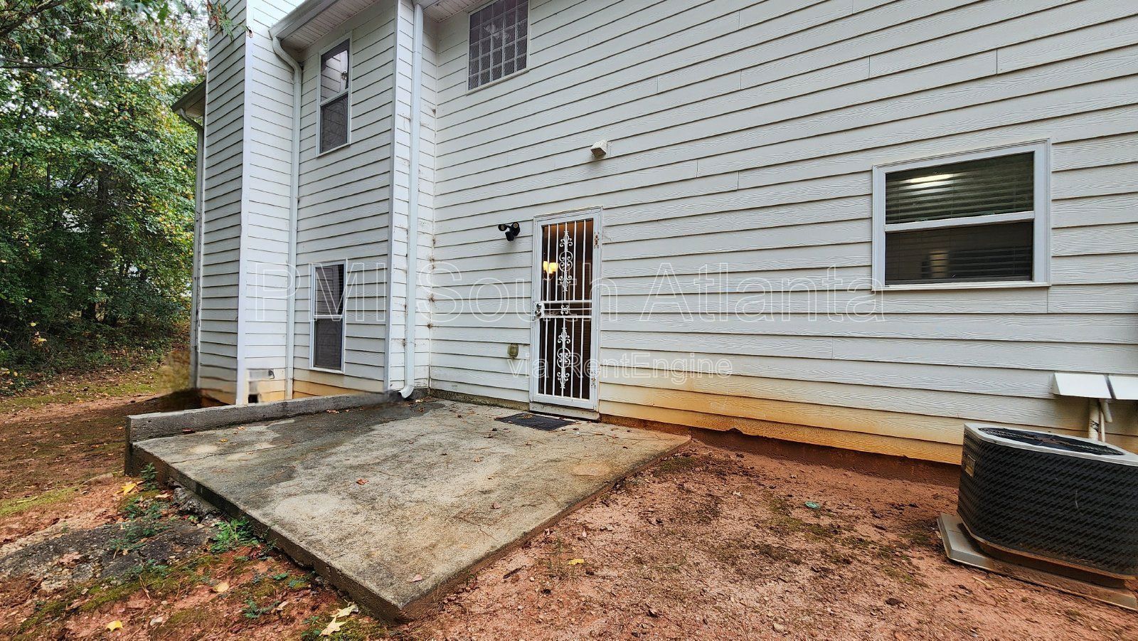 Spacious 5-Bedroom Rental with Modern Upgrades and Prime Location! property image