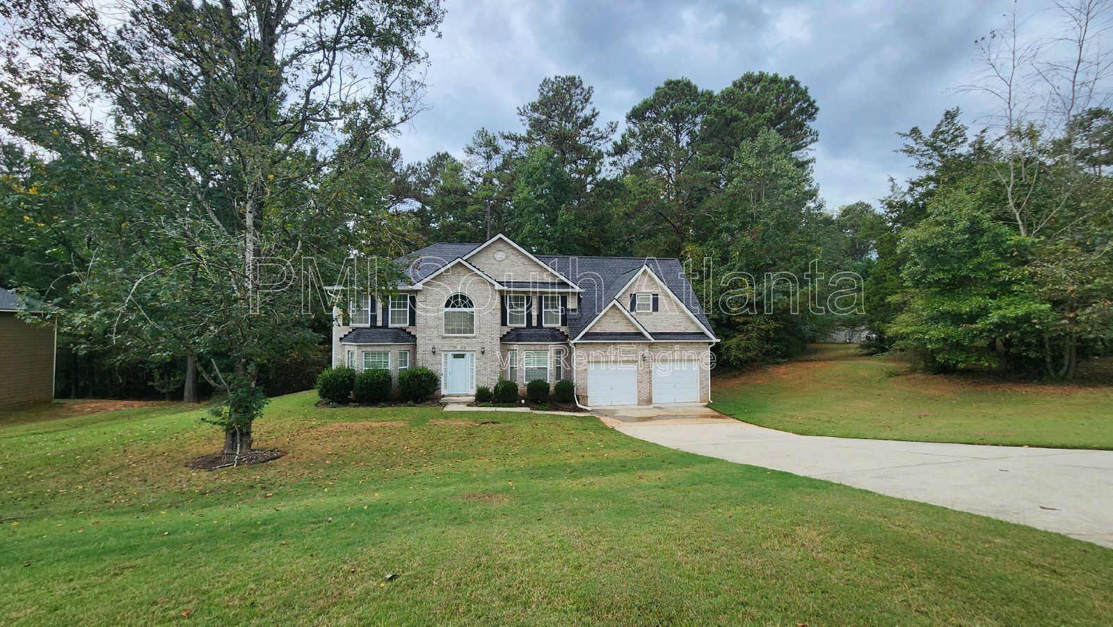 Spacious 5-Bedroom Rental with Modern Upgrades and Prime Location! property image