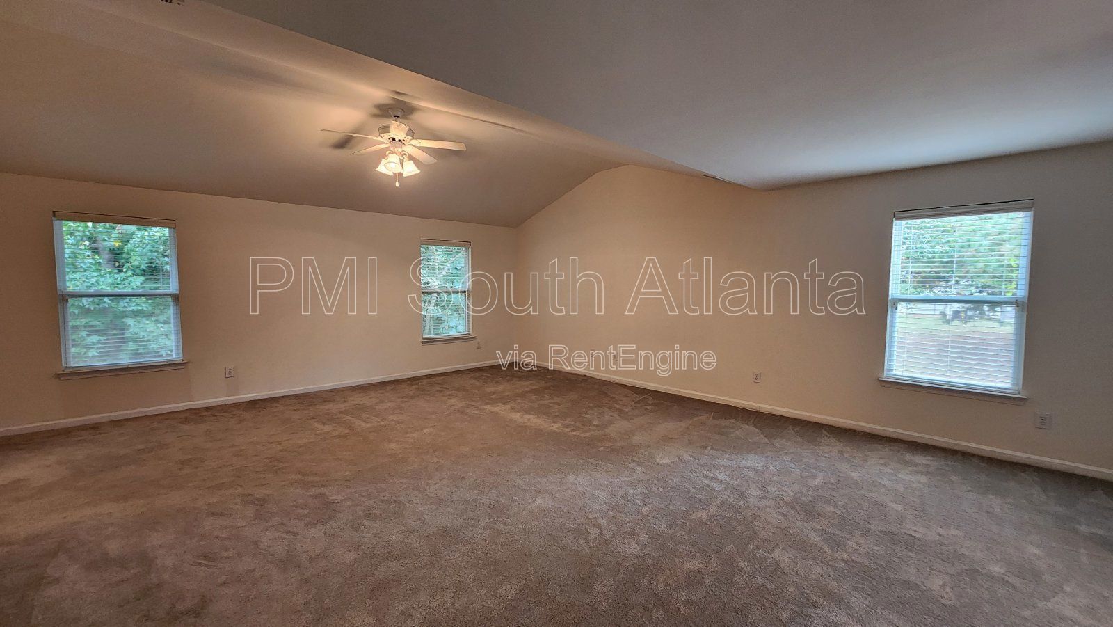 Spacious 5-Bedroom Rental with Modern Upgrades and Prime Location! property image