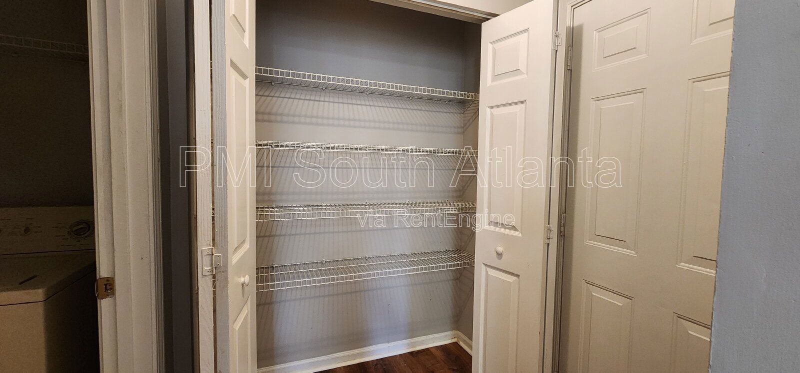 3BR / 2.5BA Two-Story Home with Soaring Living Room, Fireplace, Updated Kitchen with Gas Stove, and Private Backyard Deck – $1,800/Month property image