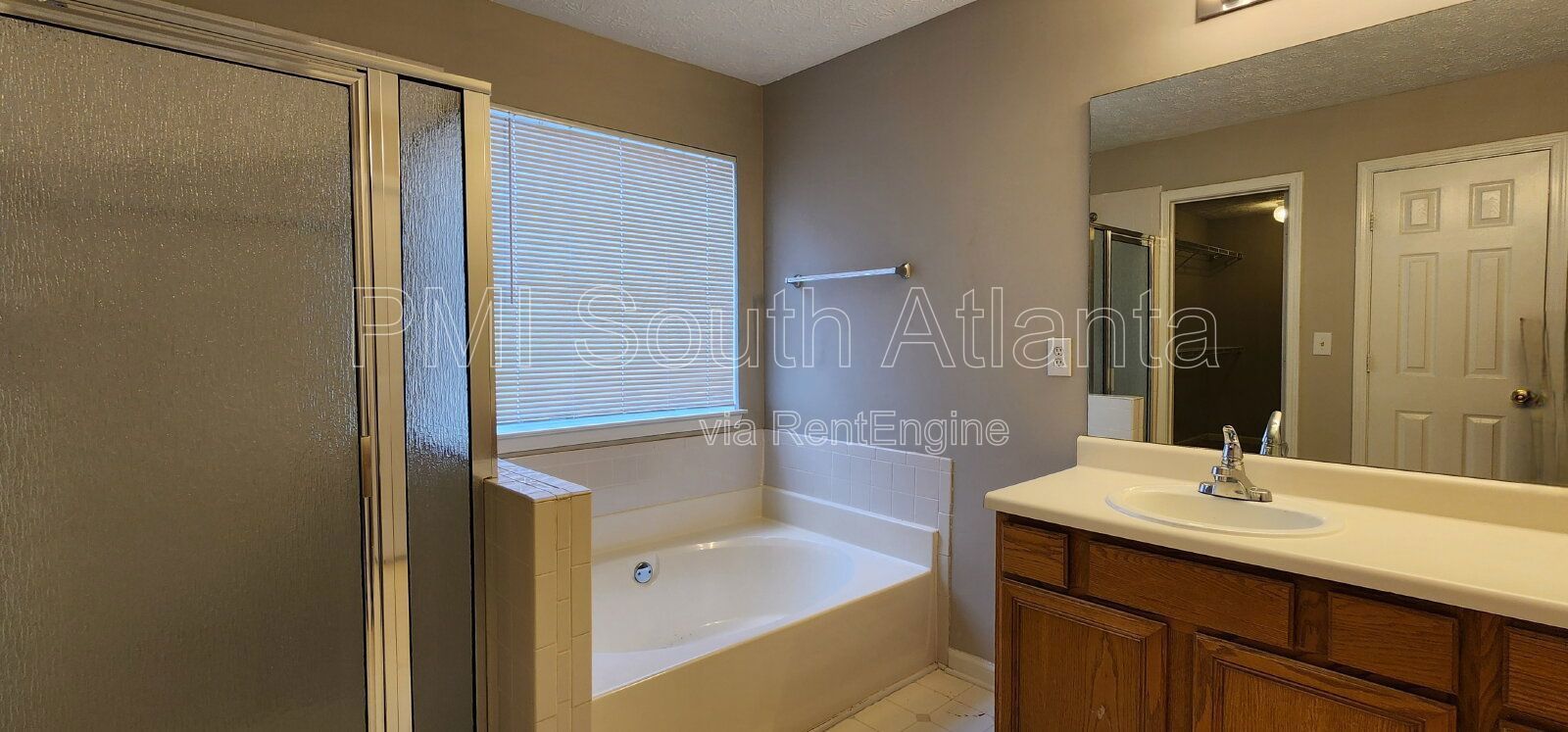 3BR / 2.5BA Two-Story Home with Soaring Living Room, Fireplace, Updated Kitchen with Gas Stove, and Private Backyard Deck – $1,800/Month property image