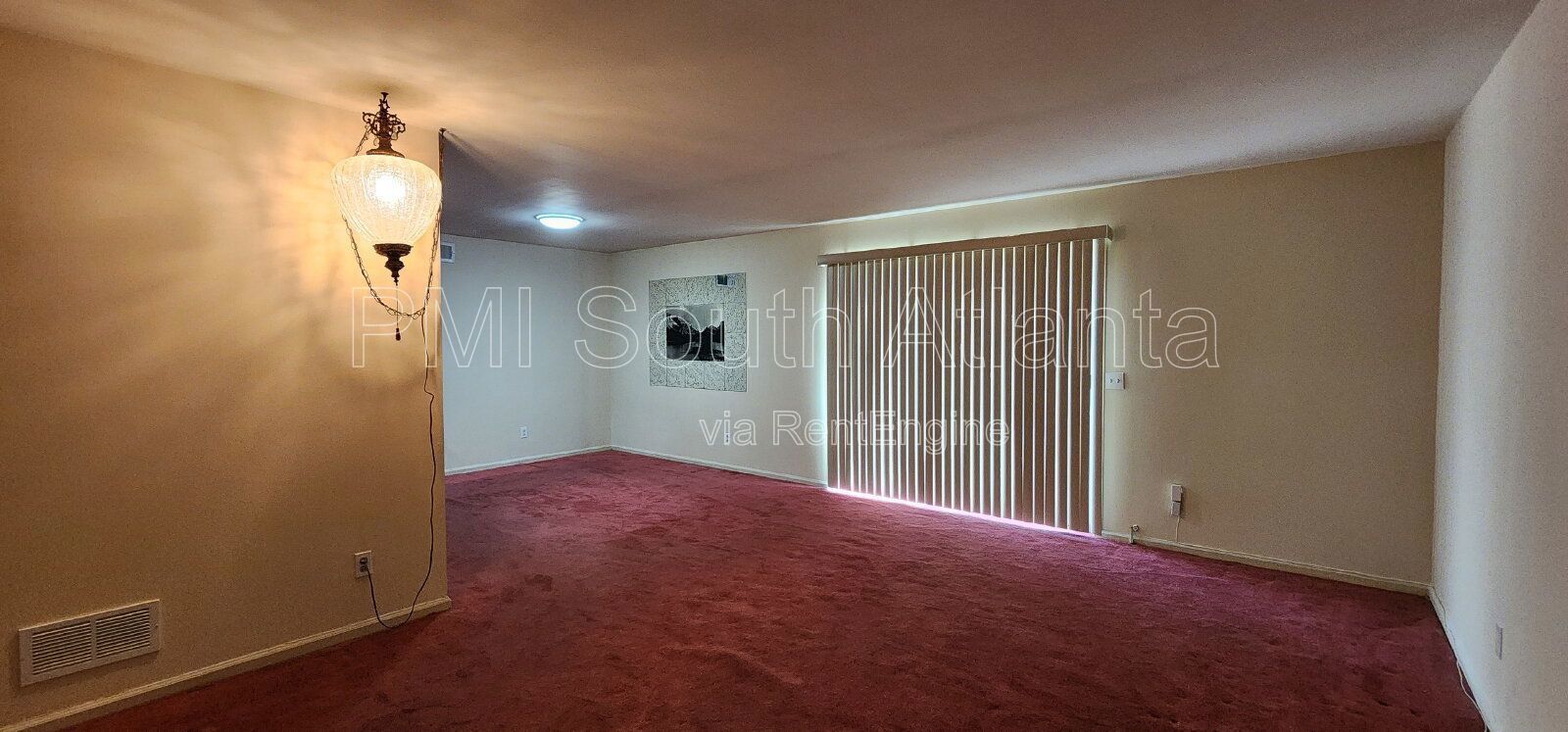 4 Bedrooms | 2 Bathrooms | 2,041 Sq Ft | Pet Friendly property image