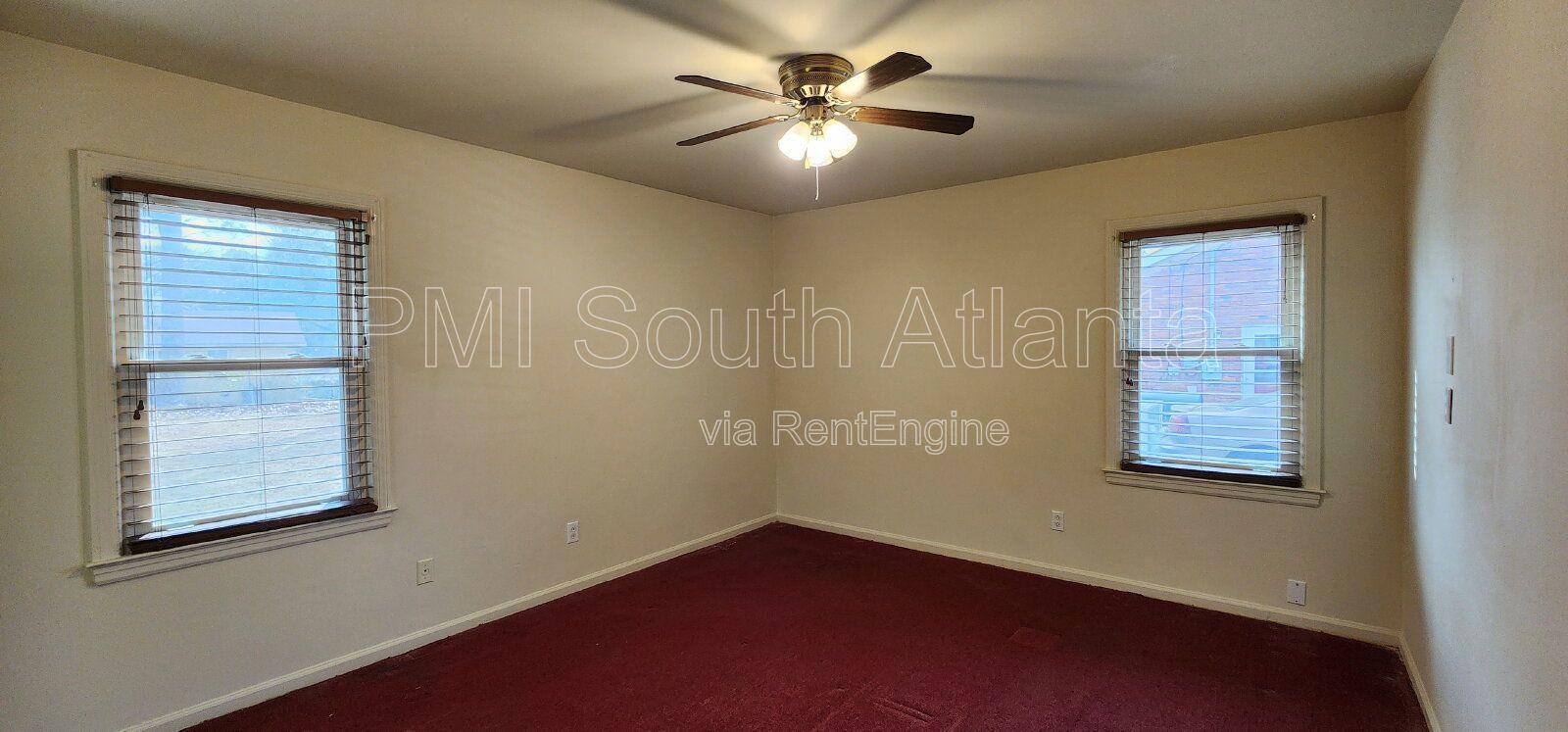 4 Bedrooms | 2 Bathrooms | 2,041 Sq Ft | Pet Friendly property image