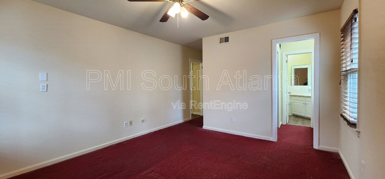 4 Bedrooms | 2 Bathrooms | 2,041 Sq Ft | Pet Friendly property image