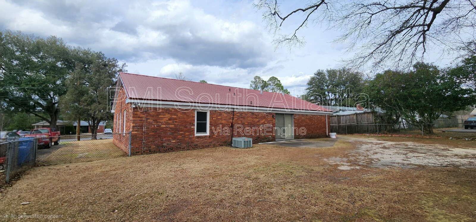 4 Bedrooms | 2 Bathrooms | 2,041 Sq Ft | Pet Friendly property image