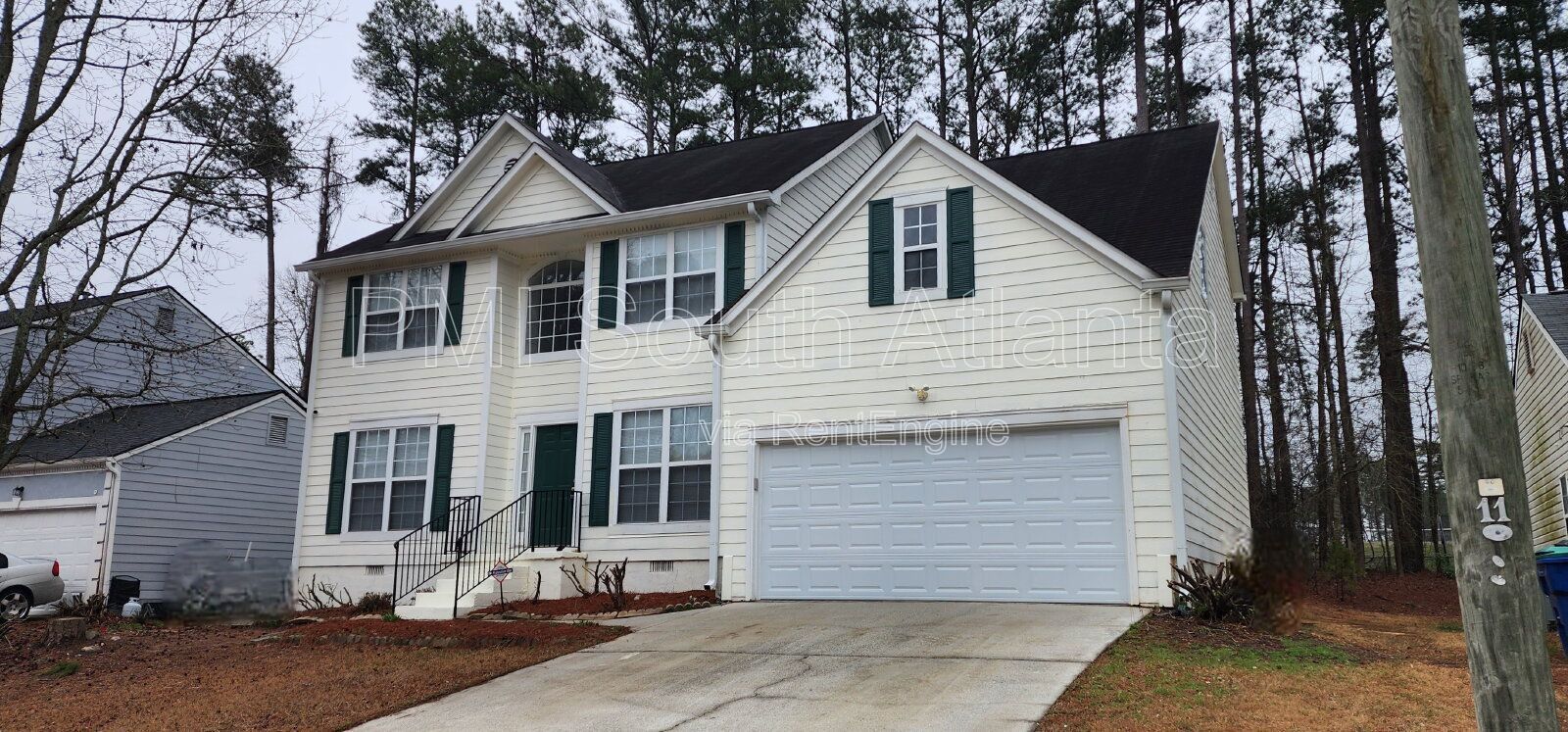 3BR / 2.5BA Two-Story Home with Soaring Living Room, Fireplace, Updated Kitchen with Gas Stove, and Private Backyard Deck – $1,800/Month property image