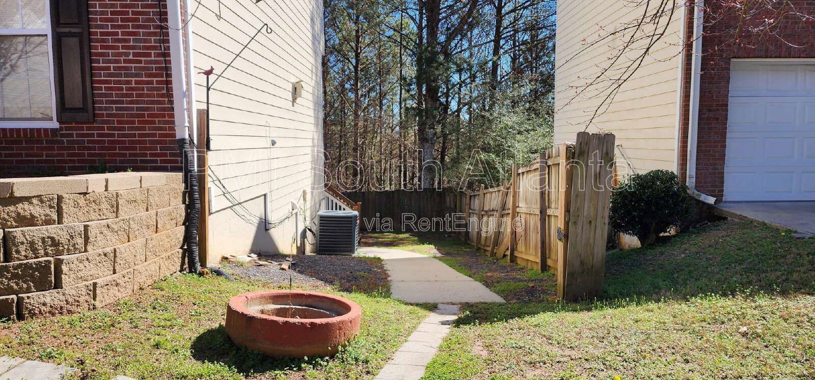 2-Bed, 1-Bath Finished Basement Apartment in Lawrenceville property image