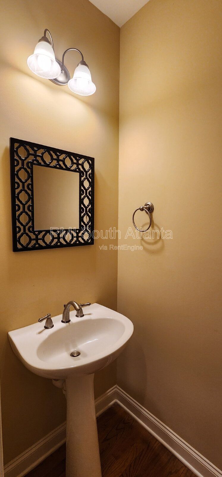 Executive Townhome for Rent in Peachtree City | Walk to Shopping | 3 Bed w/ Private Baths | $2,650 property image