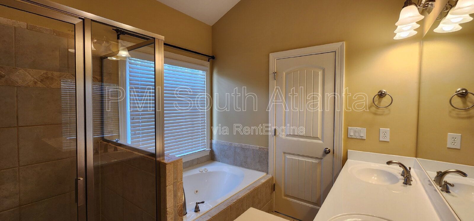 Executive Townhome for Rent in Peachtree City | Walk to Shopping | 3 Bed w/ Private Baths | $2,650 property image