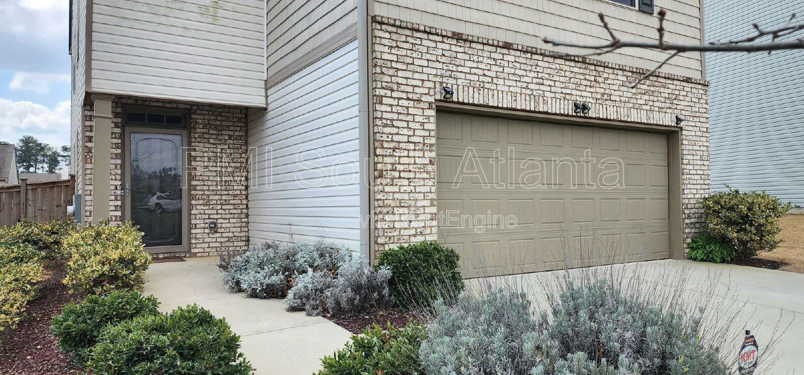 Fully Furnished 4BR Home Near Atlanta Airport | Flexible Lease Terms | $2,500 property image