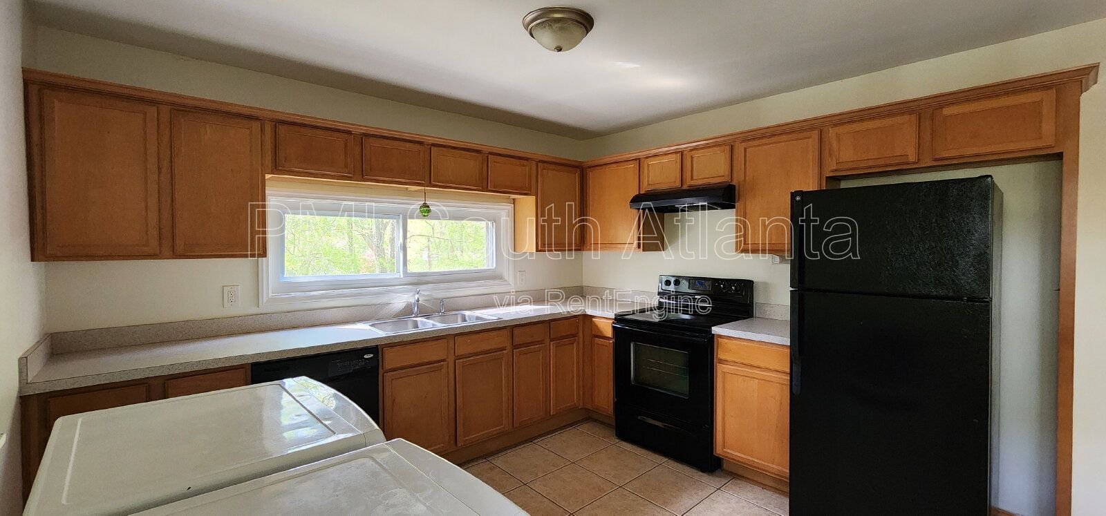 $1,600 | 3BR Brick Ranch with Huge Yard | Reduced Move-In Costs | Near BeltLine & Downtown | Pets Allowed property image