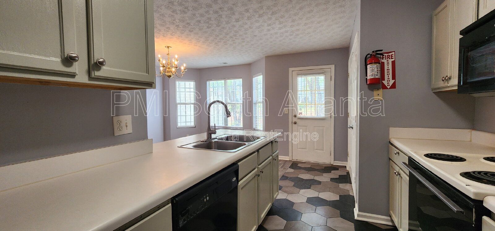 3 Bed / 2.5 Bath Two Story townhouse near The Mall at Stonecrest in the City of Lithonia property image