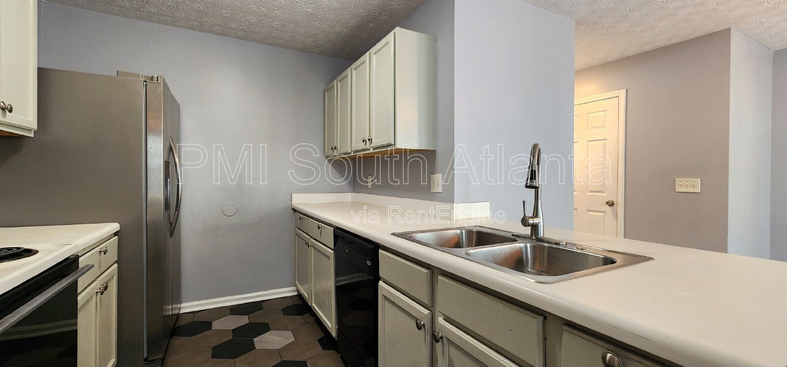 3 Bed / 2.5 Bath Two Story townhouse near The Mall at Stonecrest in the City of Lithonia property image
