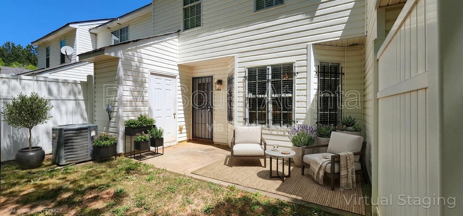 3 Bed / 2.5 Bath Two Story townhouse near The Mall at Stonecrest in the City of Lithonia property image