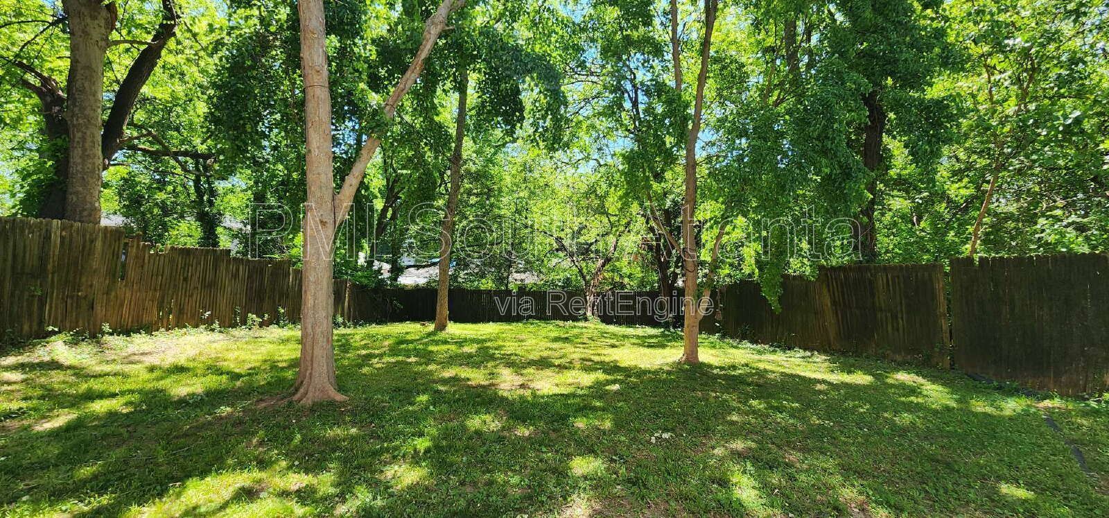 $1,950 | 3BR Home Near BeltLine & Grant Park | Updated Interior + Fenced Yard | 1,096 Sq Ft property image