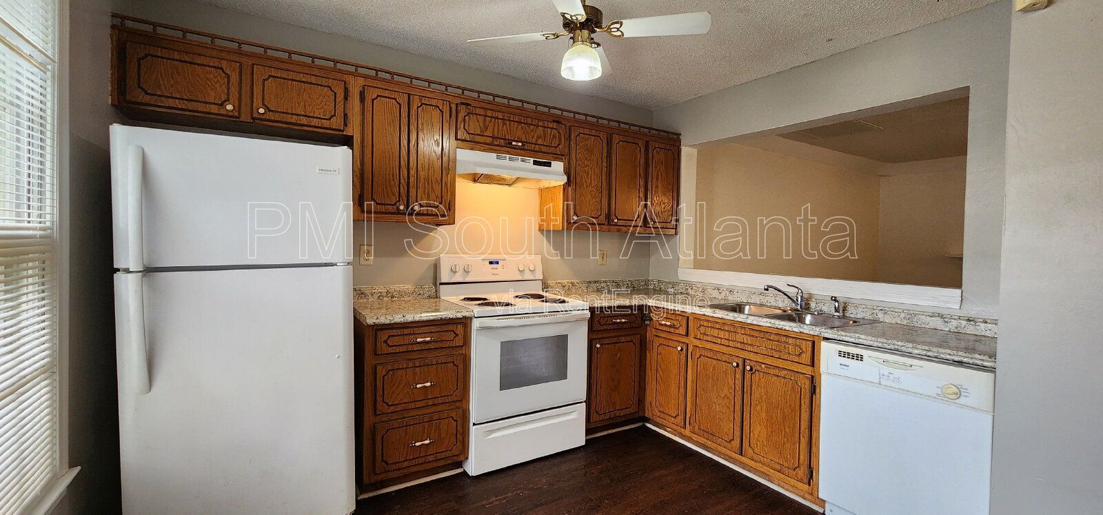 $1,496 | Conyers Townhome for Rent | 2 Bedrooms, 2.5 Bathrooms | Private Patio | Near I-20 property image