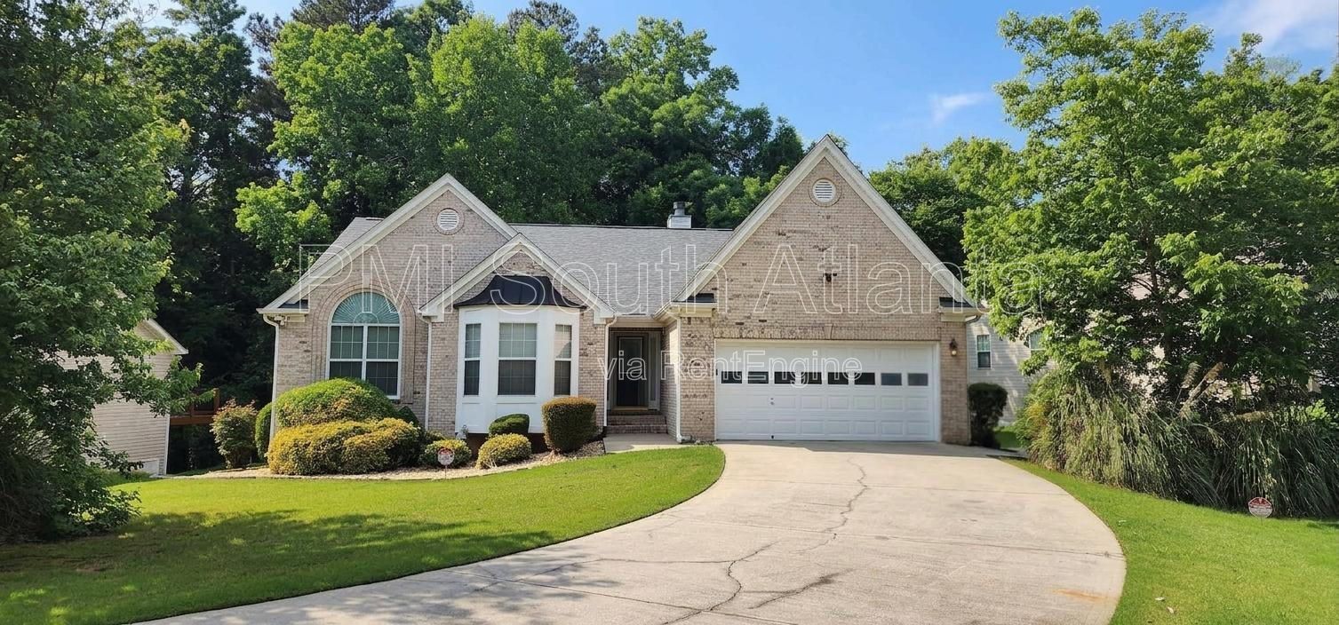 $3,000 | Furnished 5BR Home for Rent in Conley | Flexible Lease Terms | Finished Basement | 2,656 Sq Ft property image