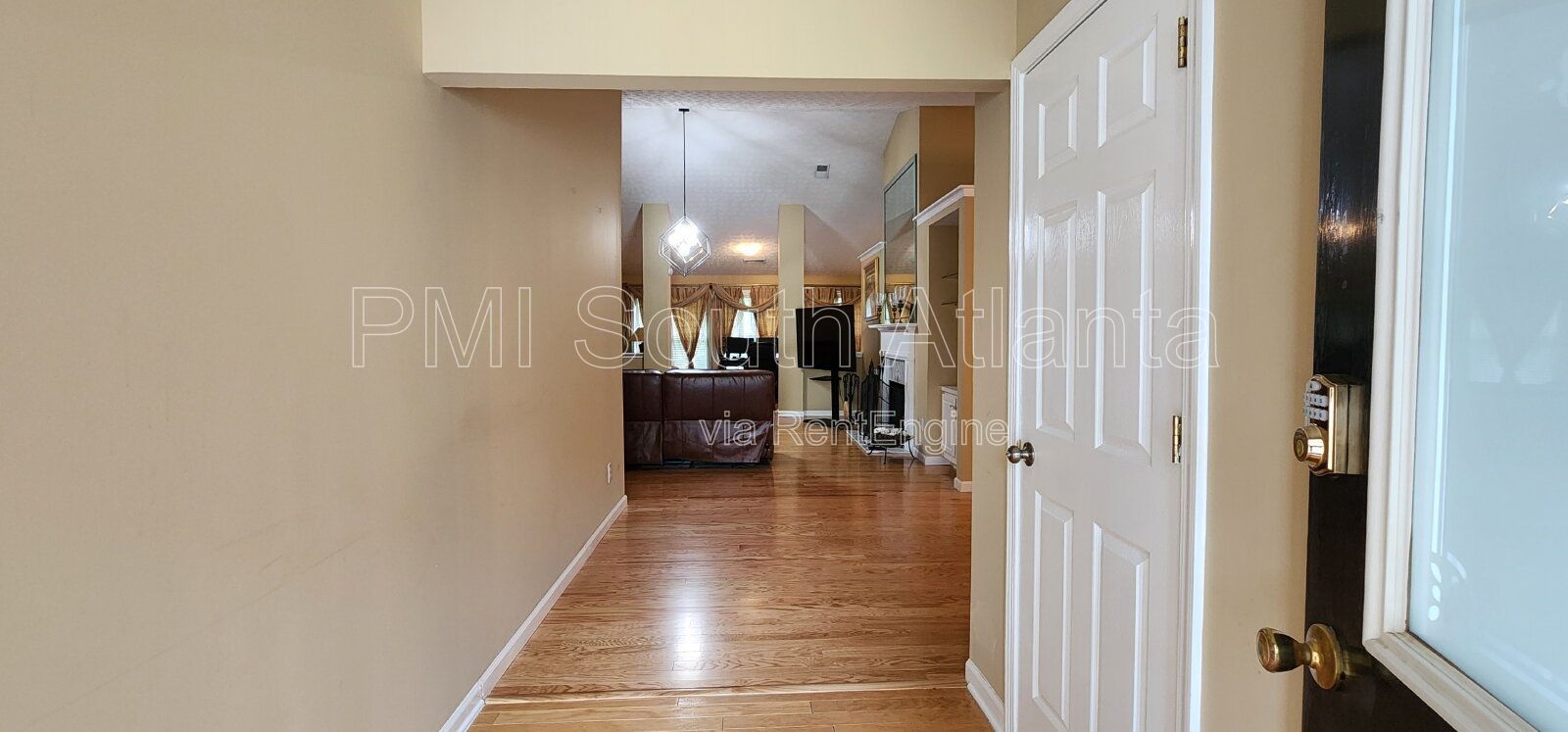 $3,000 | Furnished 5BR Home for Rent in Conley | Flexible Lease Terms | Finished Basement | 2,656 Sq Ft property image