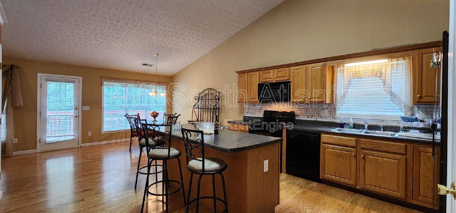 $3,000 | Furnished 5BR Home for Rent in Conley | Flexible Lease Terms | Finished Basement | 2,656 Sq Ft property image