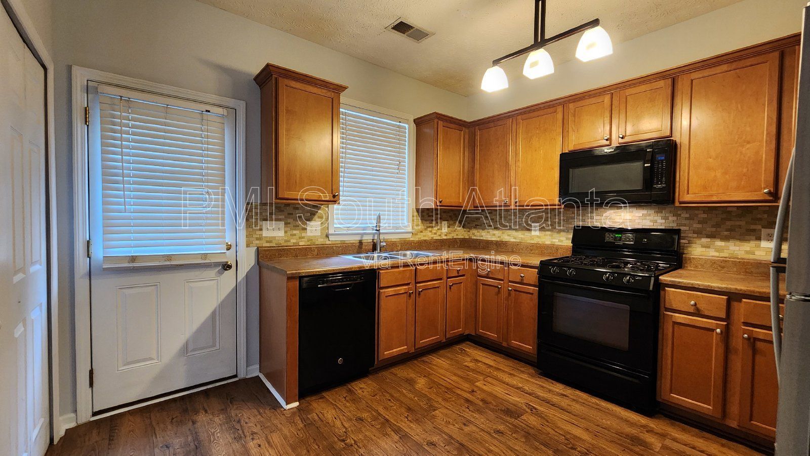 $2,500 - 3 Bed/3 Full Bath Townhouse in the city of Atlanta. property image