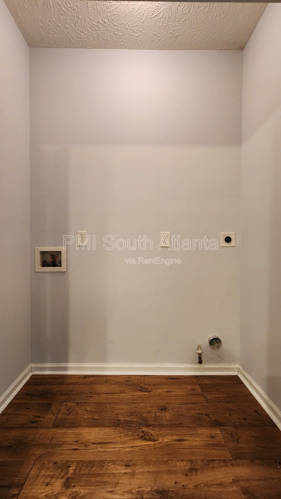 $2,500 - 3 Bed/3 Full Bath Townhouse in the city of Atlanta. property image
