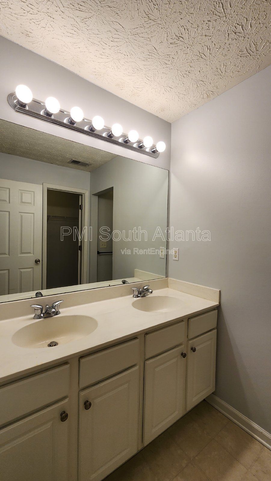 $2,500 - 3 Bed/3 Full Bath Townhouse in the city of Atlanta. property image