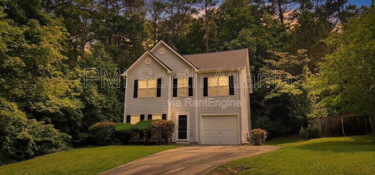 Spacious Updated 3 Bedroom Home for Rent in Mableton – $2,200/Month property image