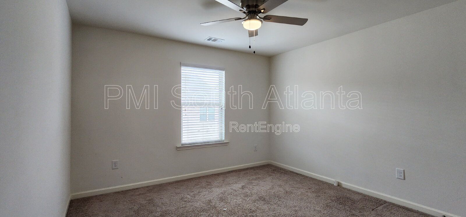 Luxury 3 Bedroom Townhome for Rent in Fairburn, GA | Pool & Tennis Community | Washer & Dryer Included | $2,350/Month property image