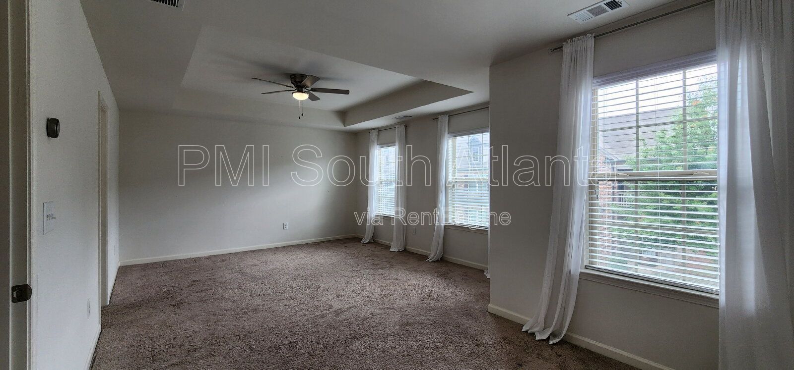 Luxury 3 Bedroom Townhome for Rent in Fairburn, GA | Pool & Tennis Community | Washer & Dryer Included | $2,350/Month property image