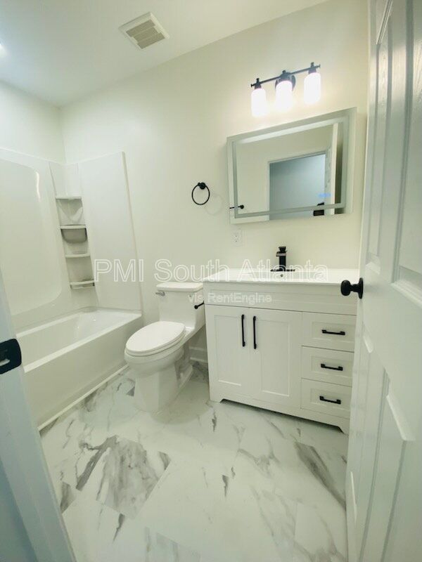 NEW CONSTRUCTION 4 Bedroom Modern Ranch Home for Rent in Vibrant Historic Downtown Jonesboro! | Pet Friendly | Available Now! property image