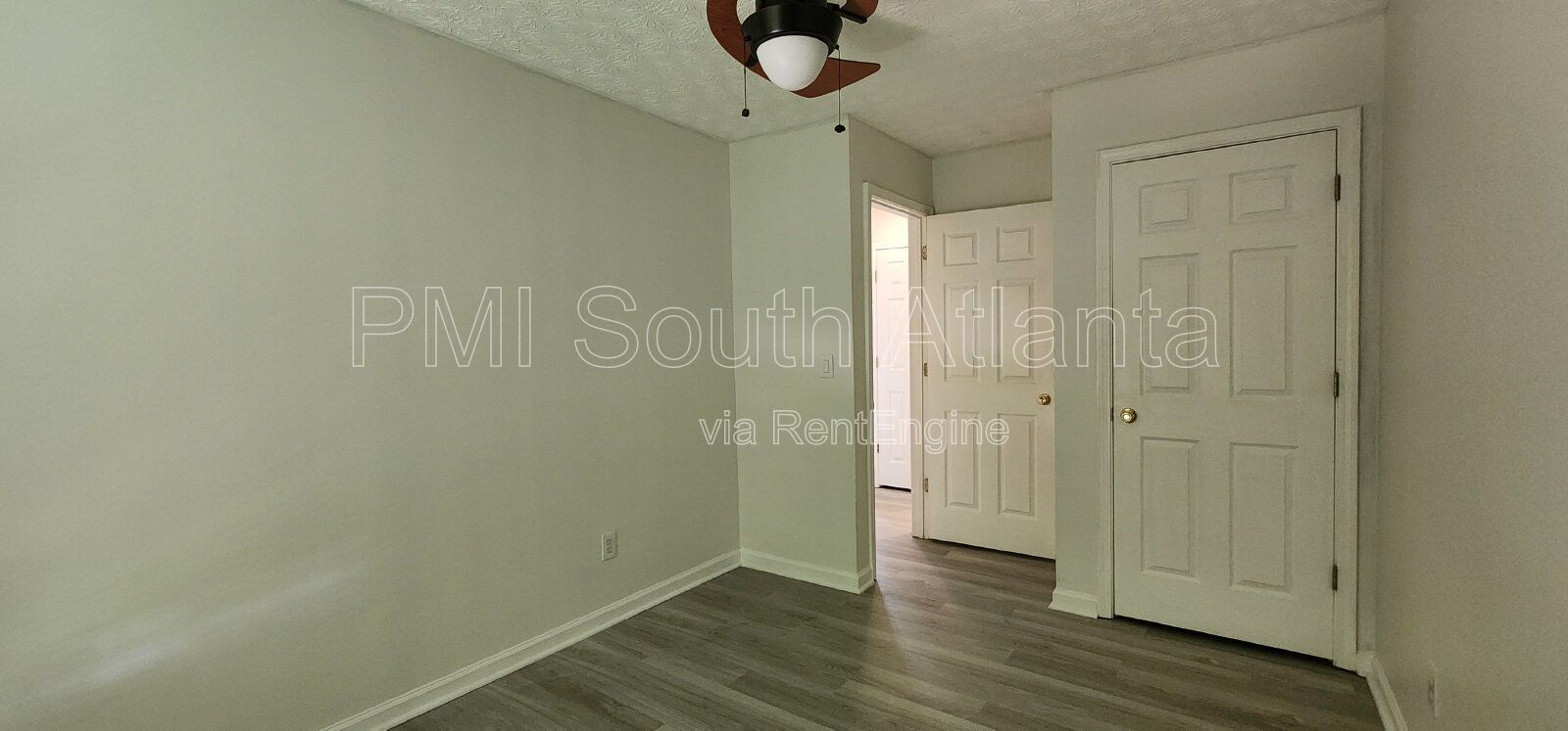 Fully Renovated 3BR/2.5BA Townhome | 1,560 SF | Stainless Steel Appliances | Private Patio | $1,695/Month property image