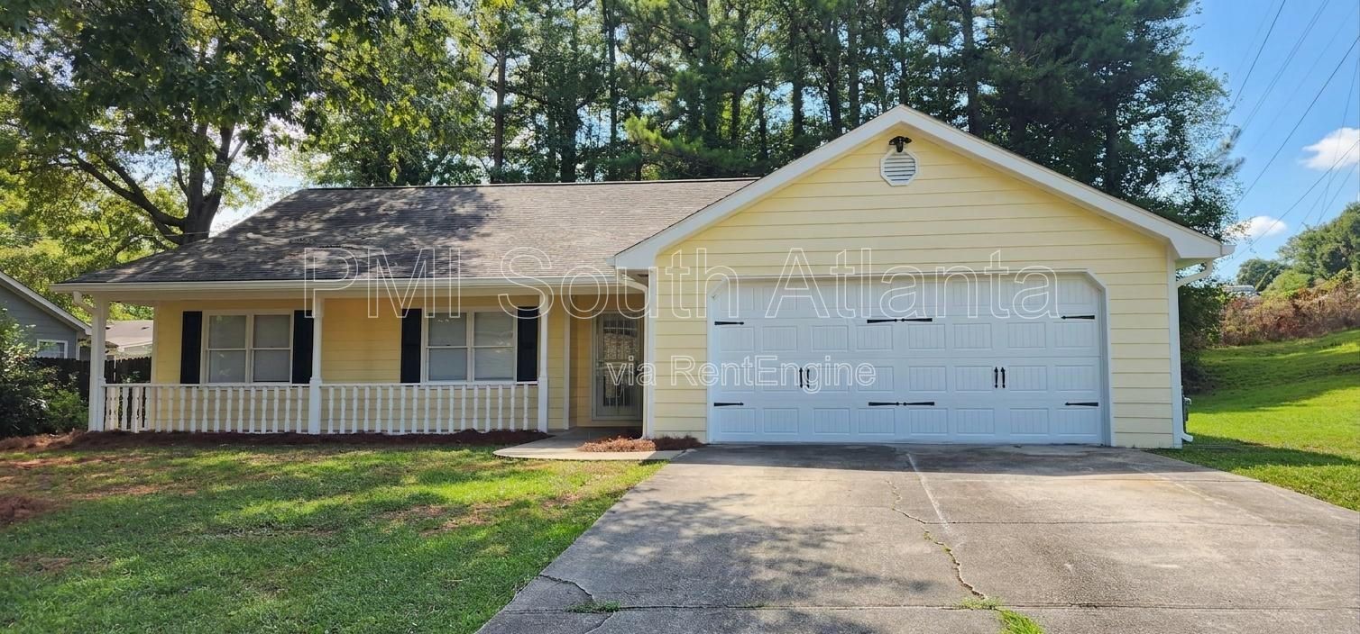 Freshly Renovated 3BR/2BA Ranch | Vaulted Ceilings | 2-Car Garage | Cul-de-Sac | $1,750/Month property image