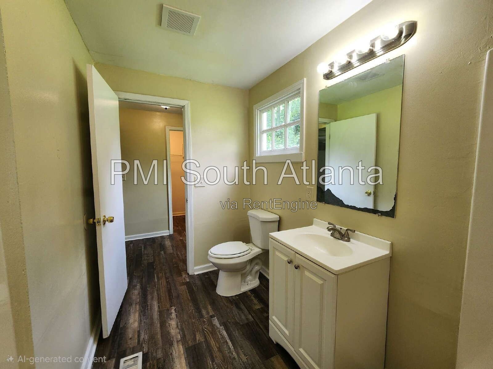 Charming 3 Bedroom Home with Huge Backyard in the Heart of Griffin! property image