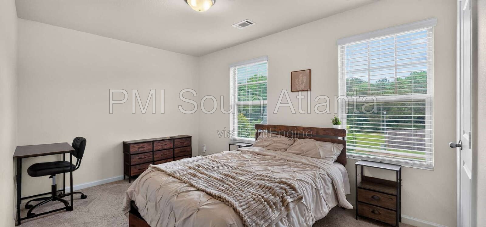PRIVATE FURNISHED BEDROOM | UTILITIES & WIFI INCLUDED | PROFESSIONAL SHARED LIVING | COVINGTON, GA | $875/MONTH property image